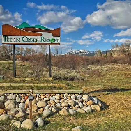 Cozy Driggs Condo With Hot Tub And Ski Shuttle Service Exterior photo
