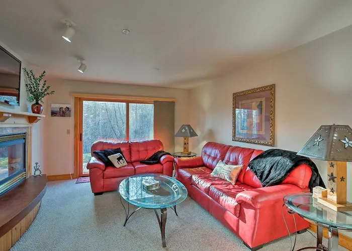 Cozy Driggs Condo With Hot Tub And Ski Shuttle Service